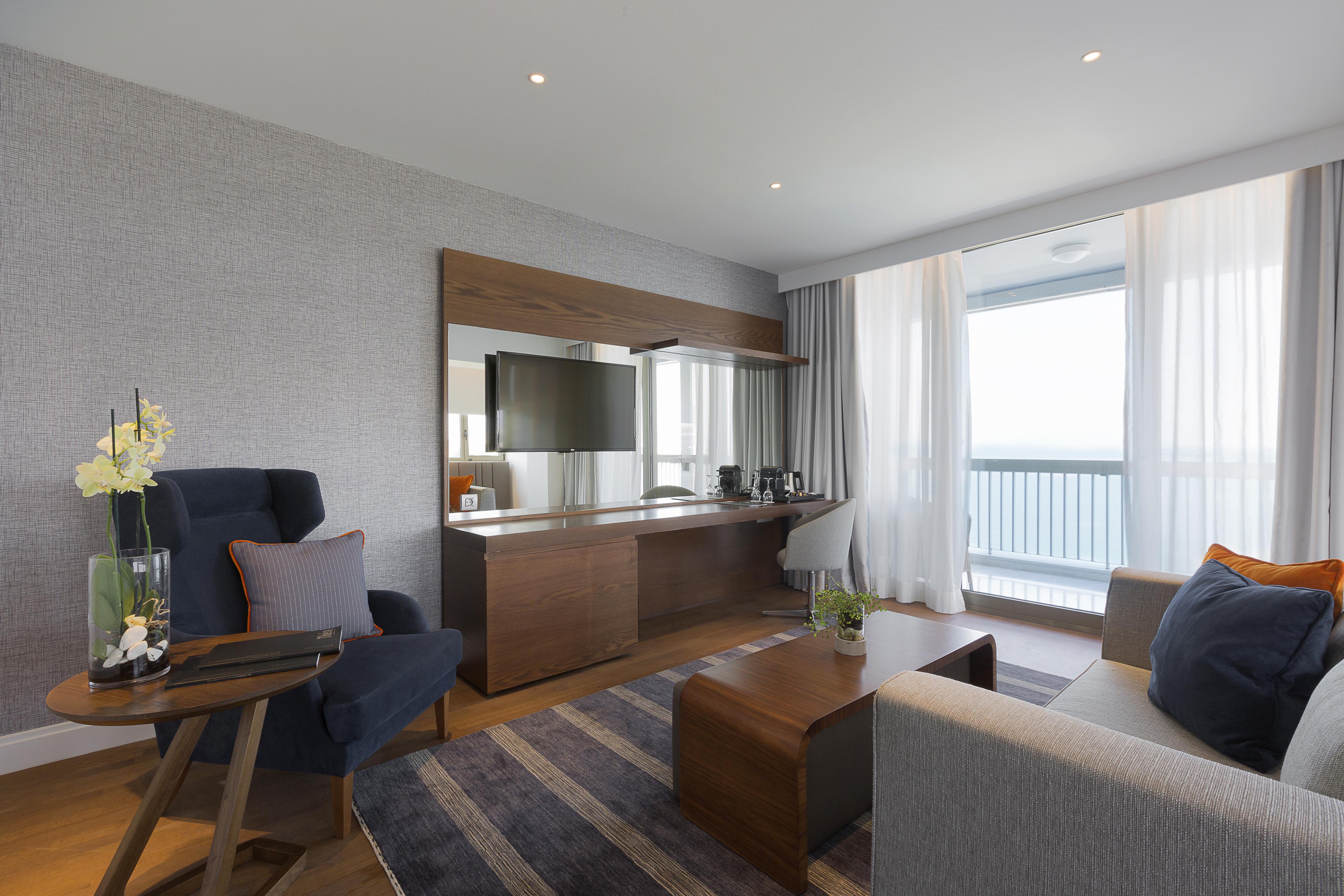 Makedonia Palace Thessalonique Extérieur photo A suite at the hotel